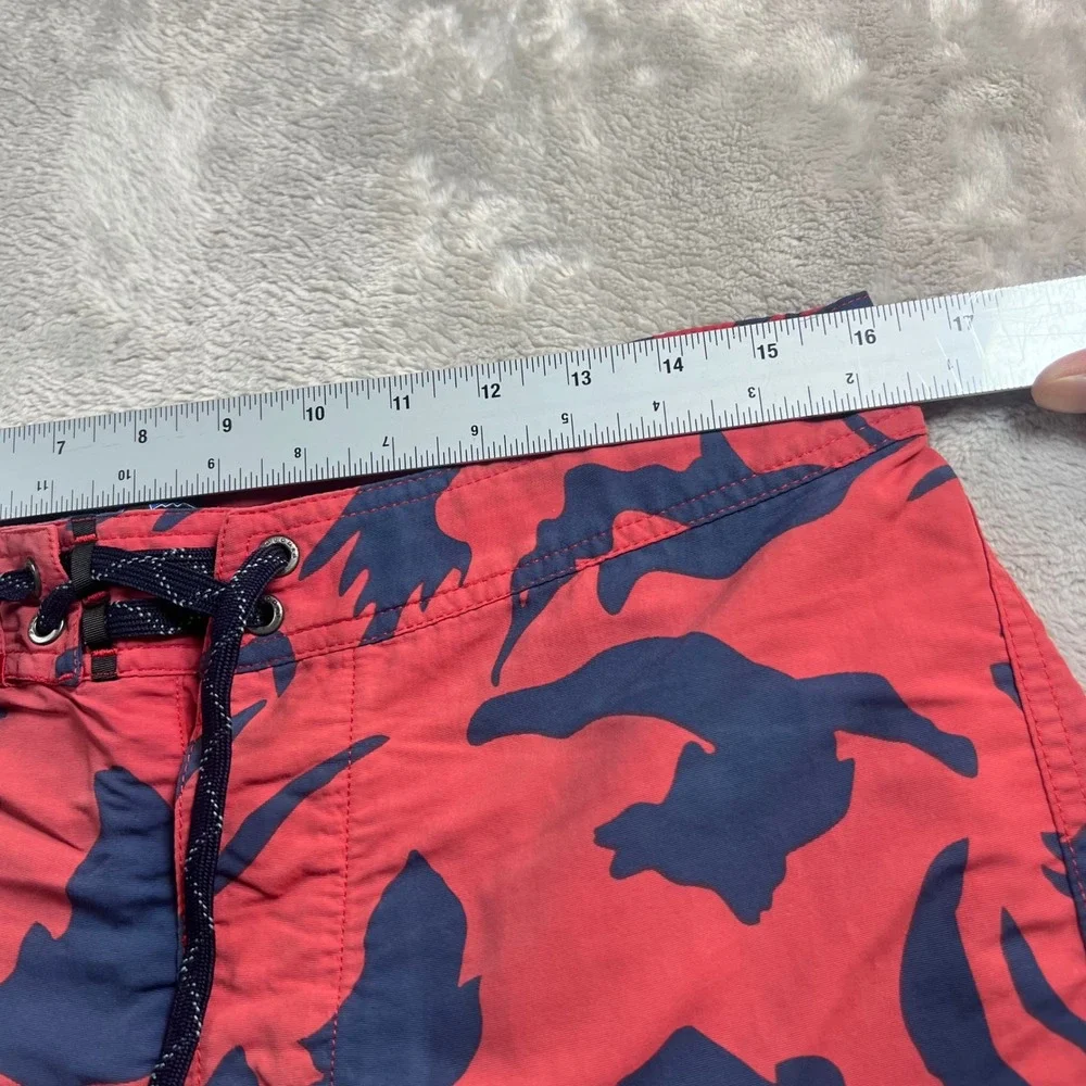 Patagonia Men's 32 Board Shorts Red Blue Camo Abstract Swim Trunks